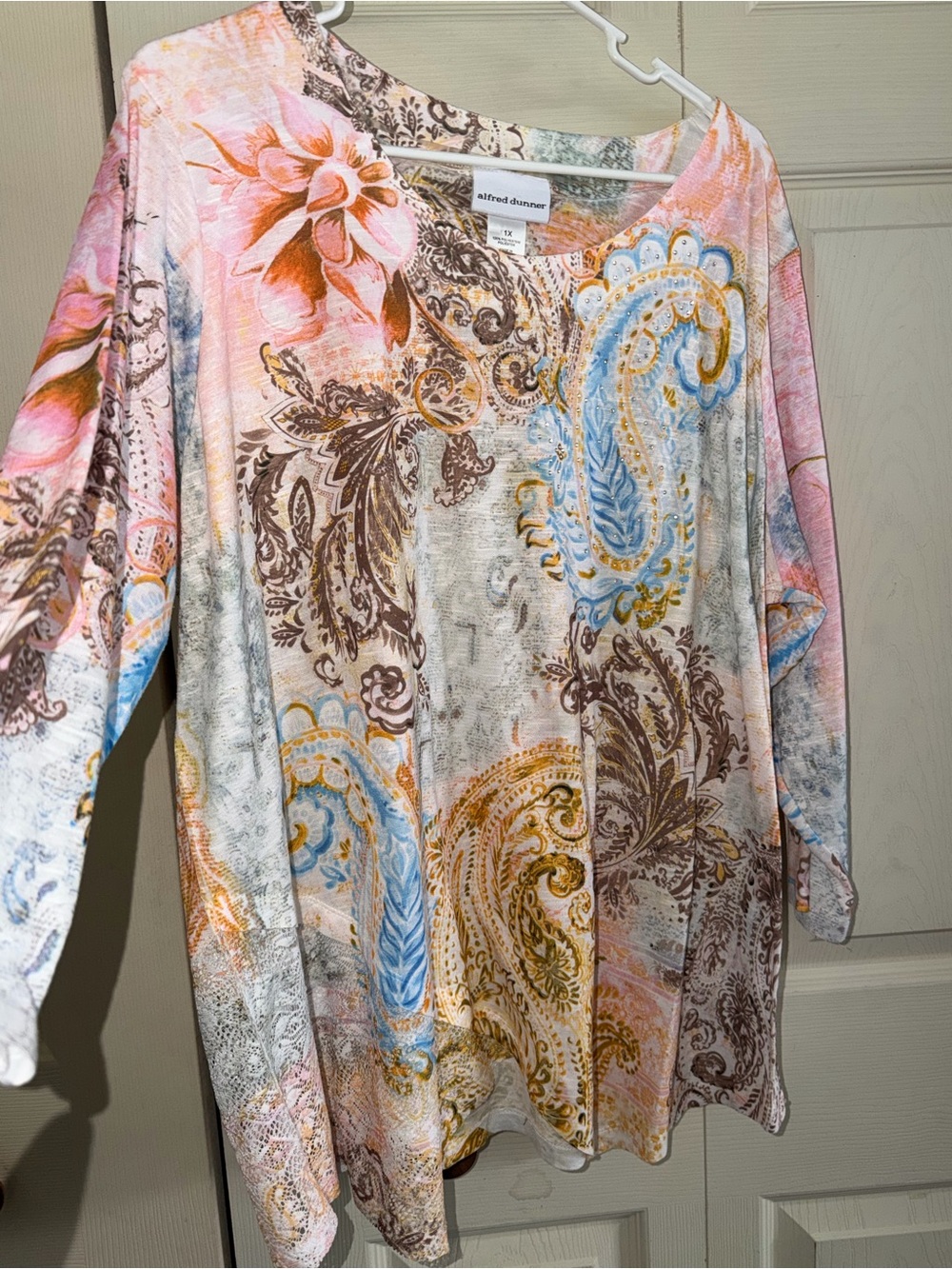 Alfred Dunner Pink Multicolor Paisley Scoop Neck Tunic with lace detail